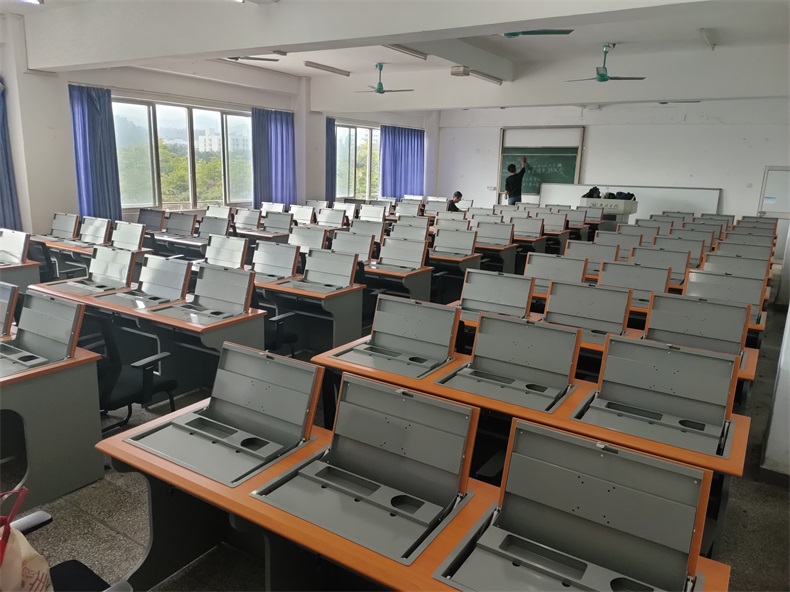 惠州學(xué)院計算機多媒體教室建設(shè)